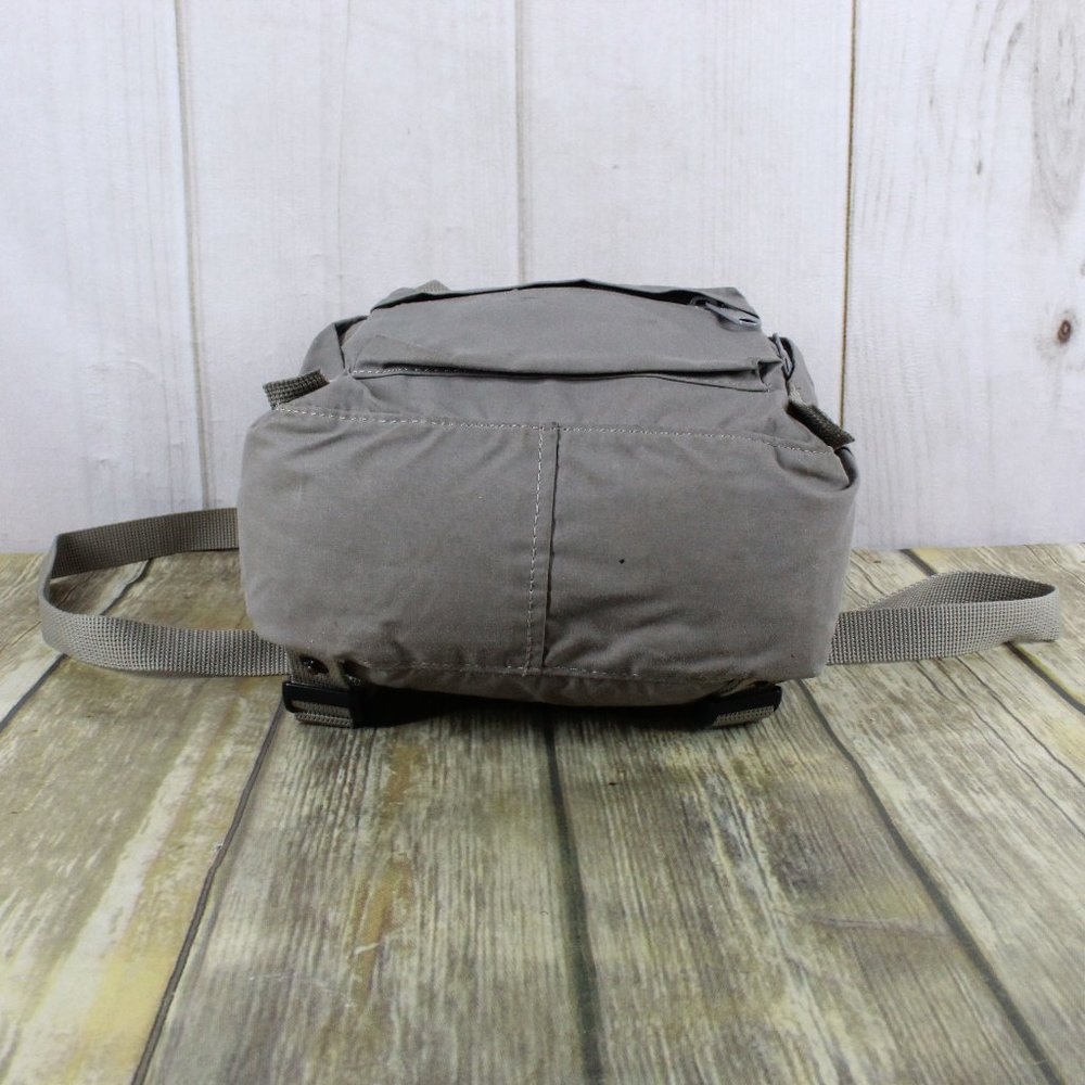 FJALLRAVEN KANLENWaxed Canvas Backpack Bag - Picture 5 of 10
